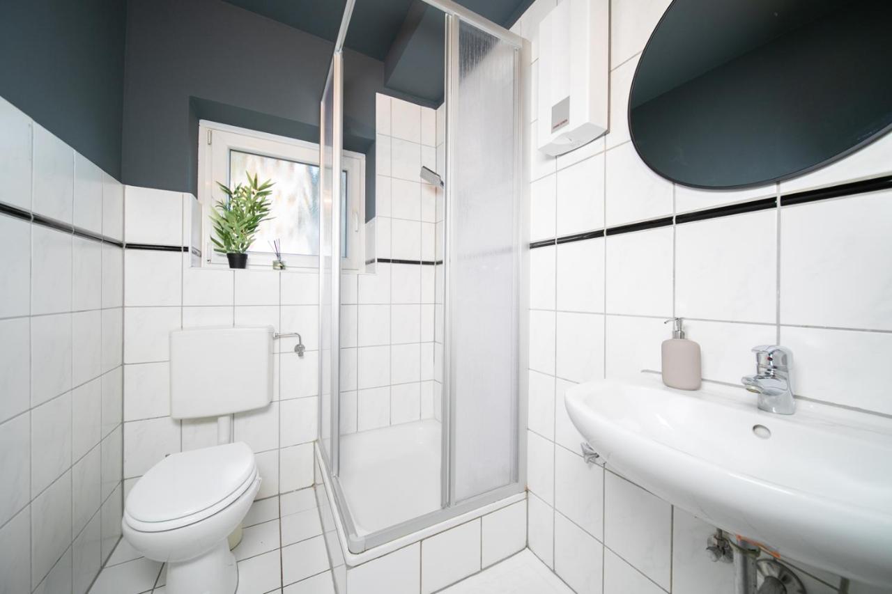 Favorite Stays - Suite And More - Westfeld Neuss Bagian luar foto